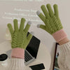 Gants Chauds Tricotés Par Câble