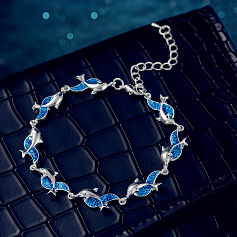 bracelet fantaisie en argent plaqué motif dauphin bracelet fantaisie en argent plaqué motif dauphin